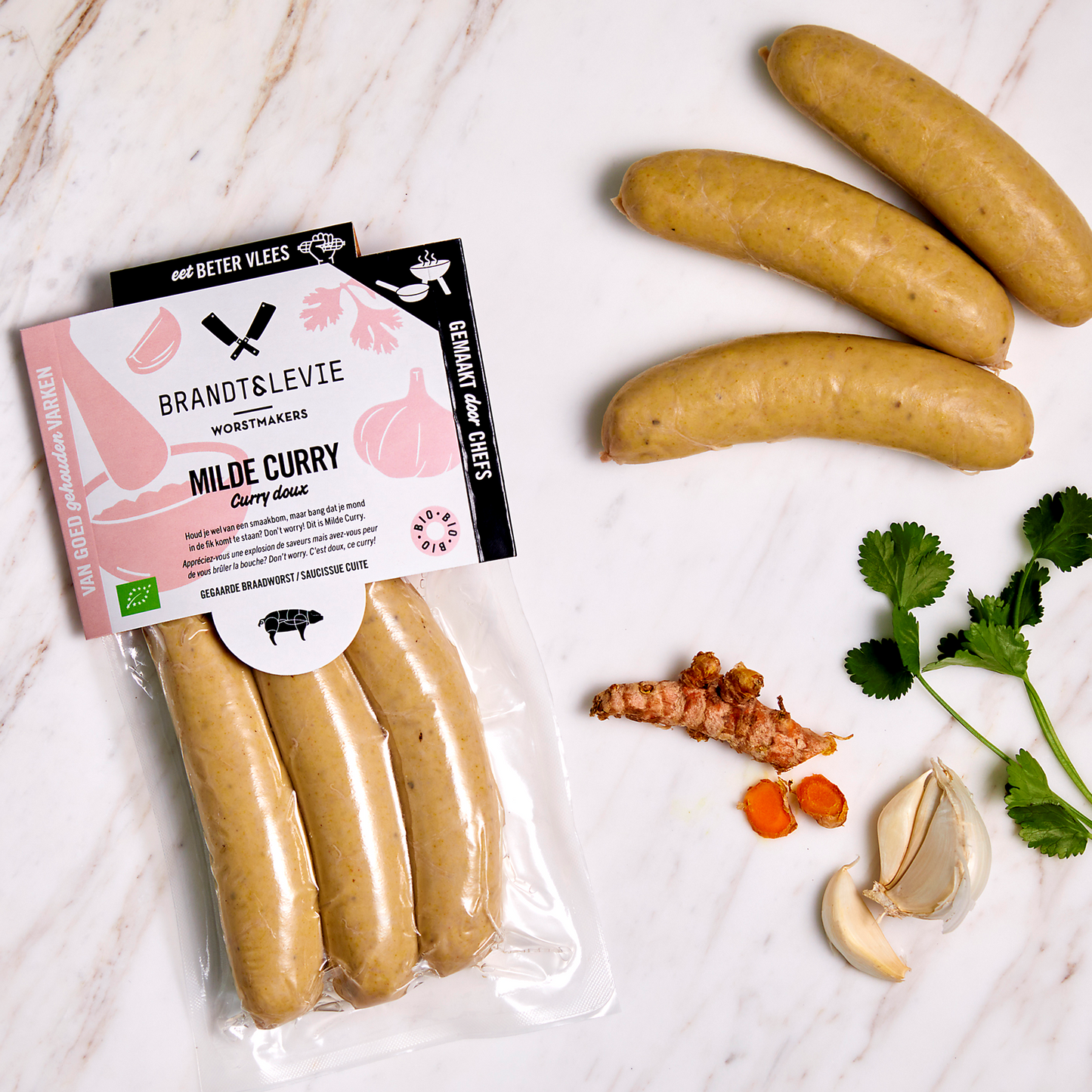 Brandt & Levie - bbq worst - bbq box - eet beter vlees - goed gehouden varkens - bbq spies - milde curry - verse worst - knoflook - koriander - kurkuma - bbq