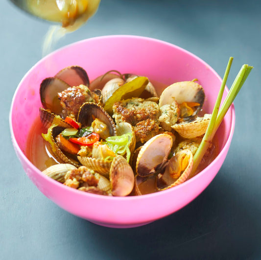 Brandt & Levie - eet beter vlees - goed gehouden varkens - koken - culinair - recept - Zoetzure schelpjes met kurkuma - kurkuma - worst - vis - kokkels