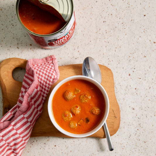 Tomatensoep met ballen, wie maakt hem beter?