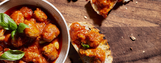 Brandt & Levie - eet beter vlees - goed gehouden varkens - koken - culinair - recept - pastasaus - pasta - italiaans - borrel - charcuterie - gehaktballen 