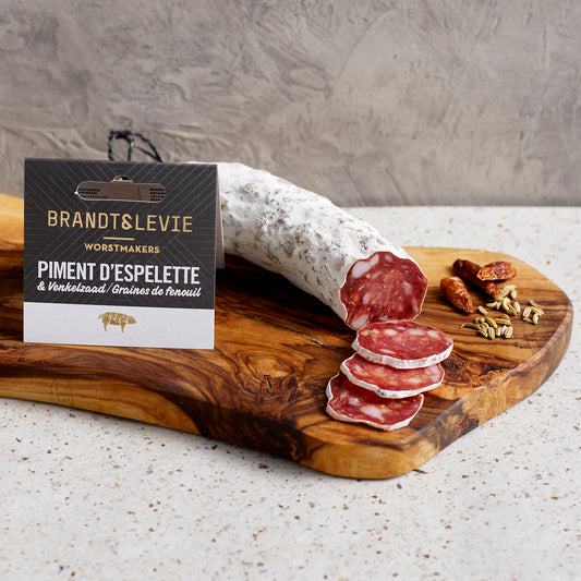 Brandt & Levie - eet beter vlees - goed gehouden varkens - droge worst - gold label - droge worst pakket - droge worst box - varkens worst - piment d'espelette - venkelzaad - graines de fenouil