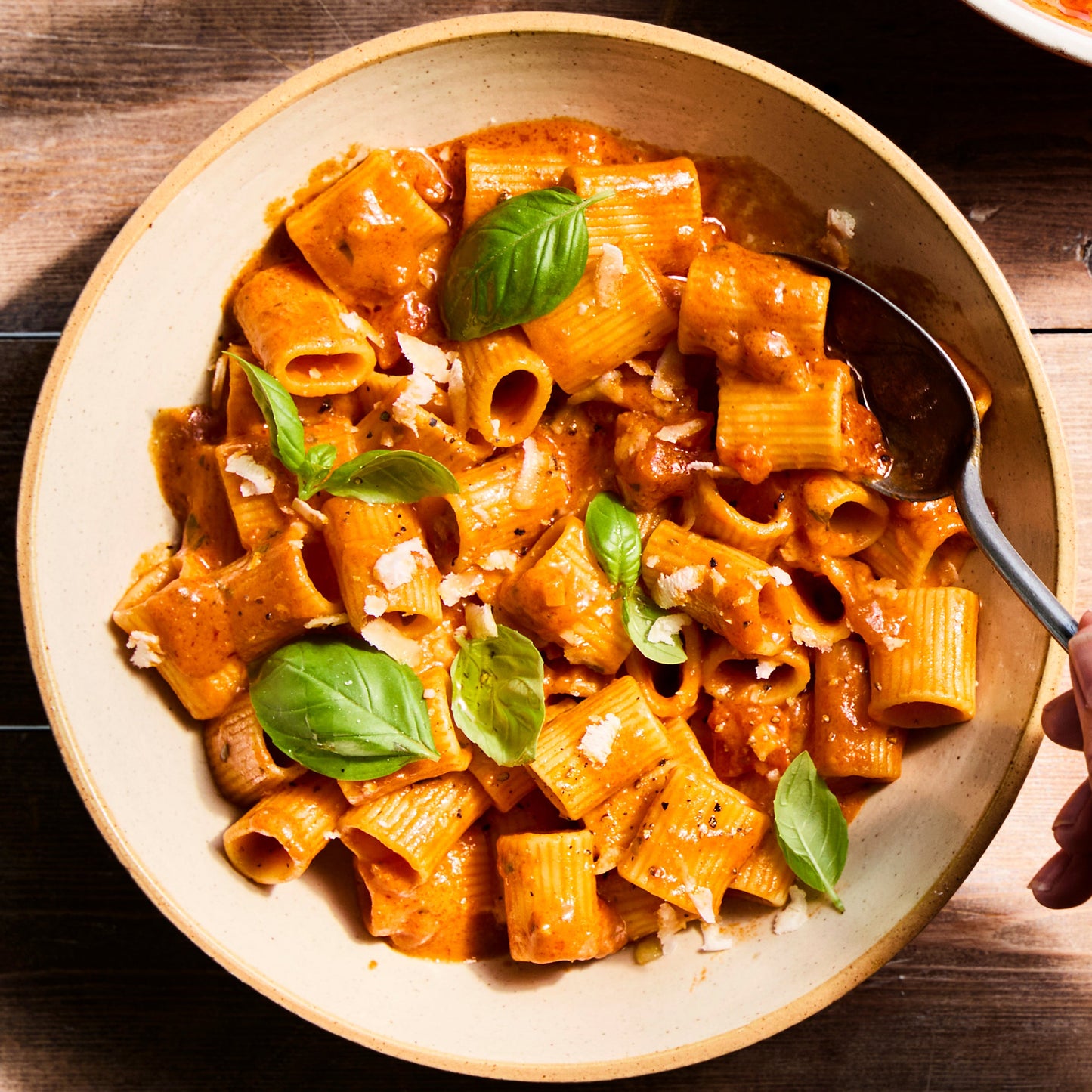 Pastasaus Tomaat-Mascarpone met Basilicum