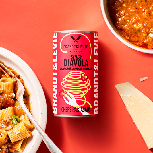 Spicy Diavola met chiliworst en tomaat